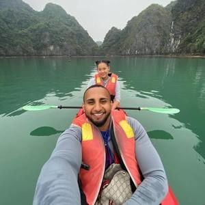 Meet your Posher, Hien